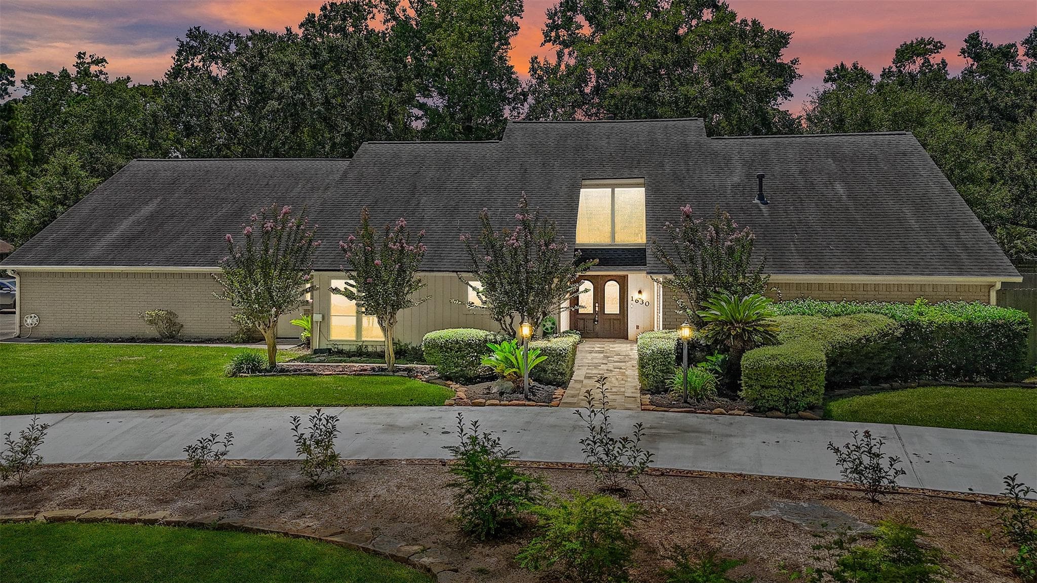 1630 Cypress Ln
