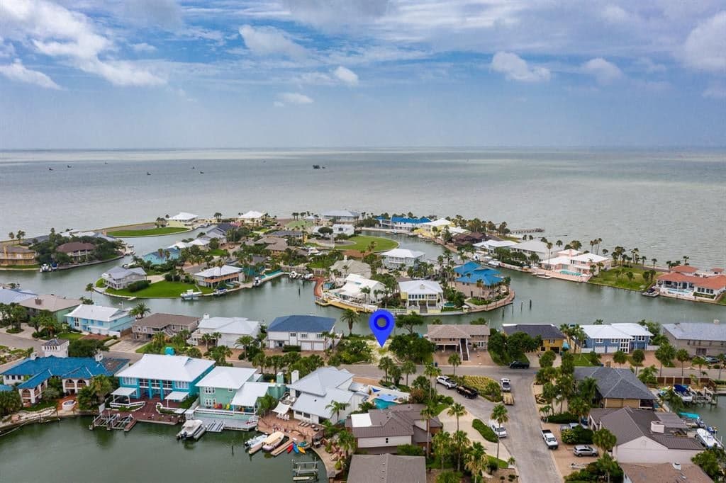 26 Blue Heron Dr