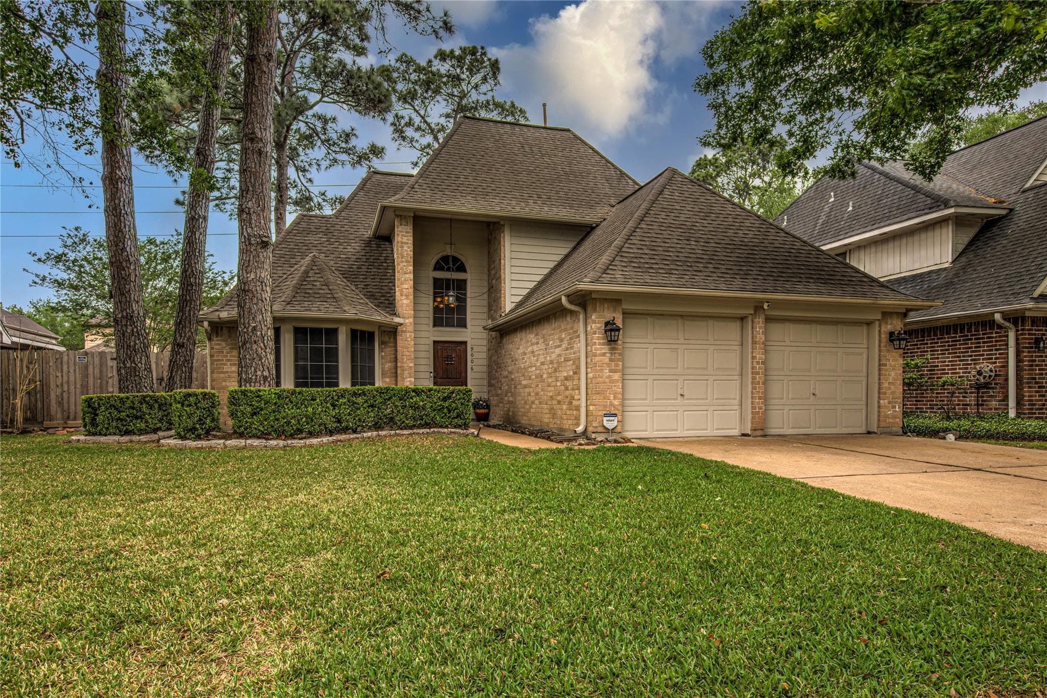 9006 Driftstone Dr
