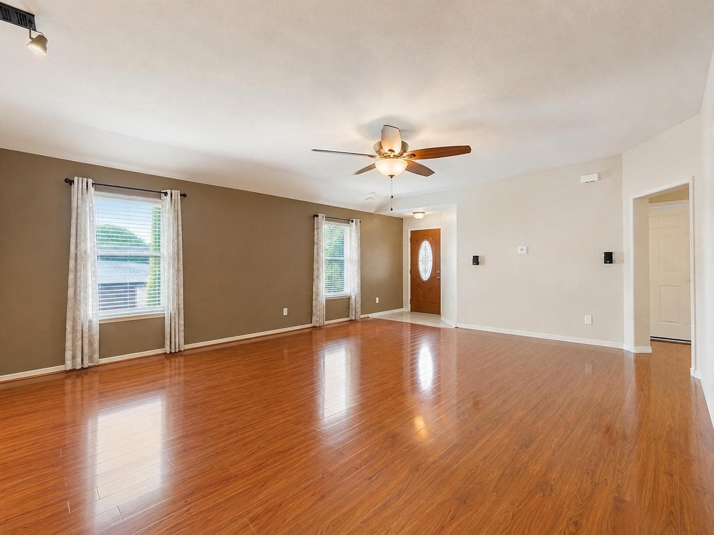 Gallery image 3
