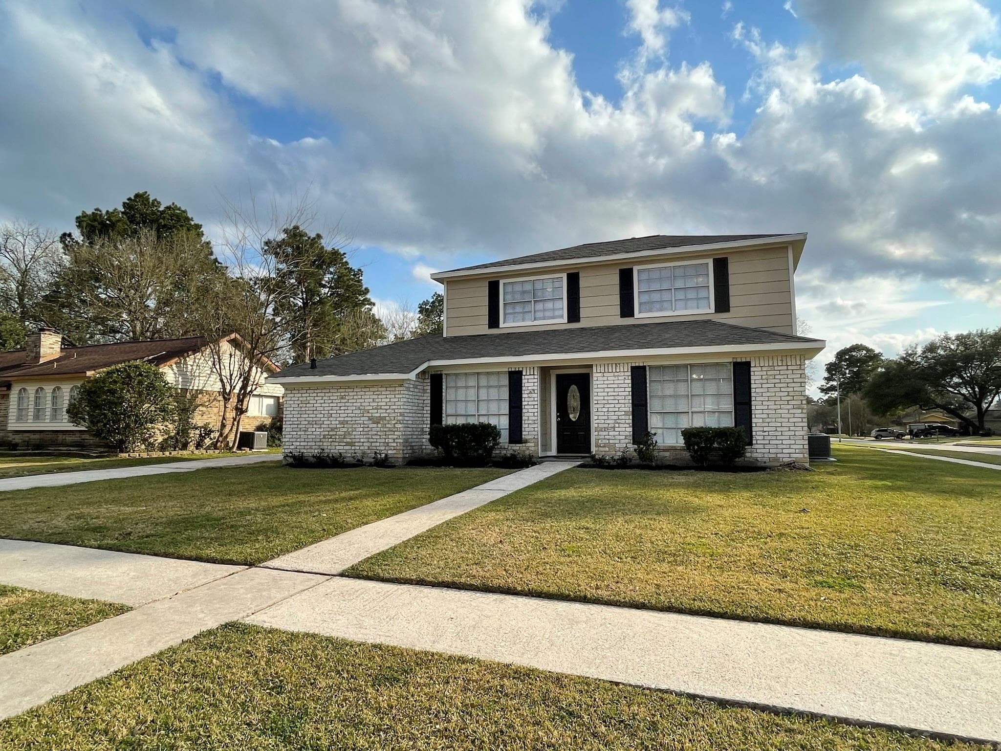 23947 English Oak Dr