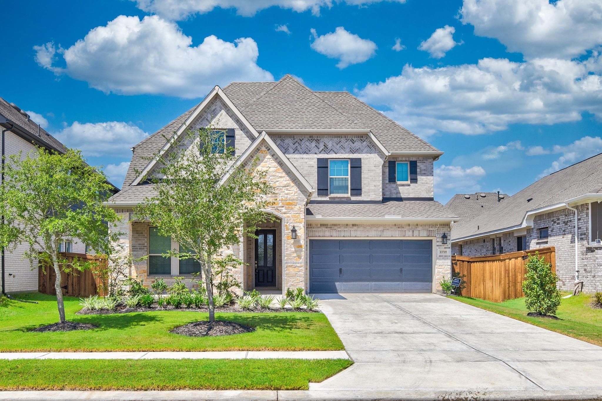 Main property image