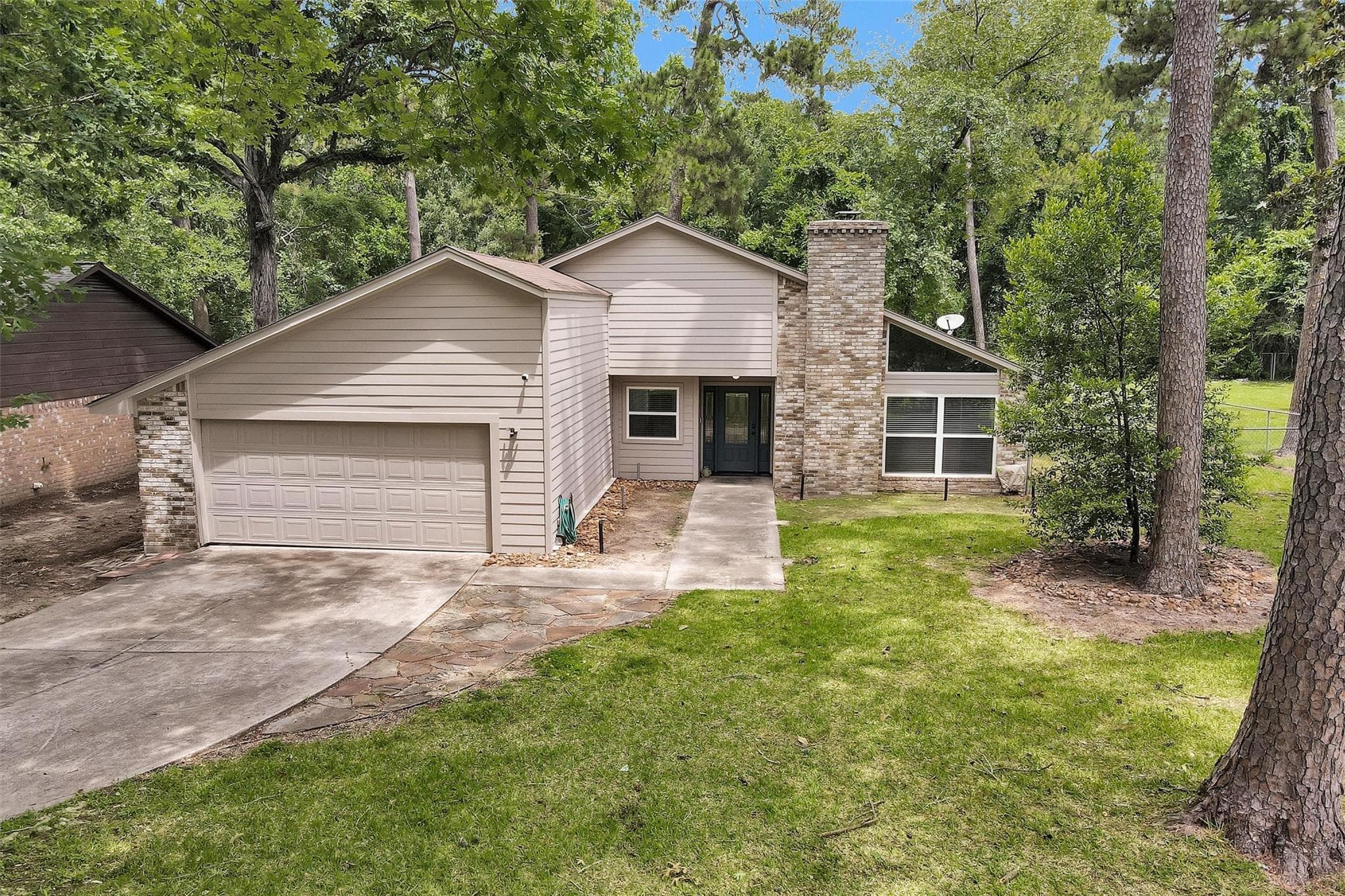 115 Red Oak Ln