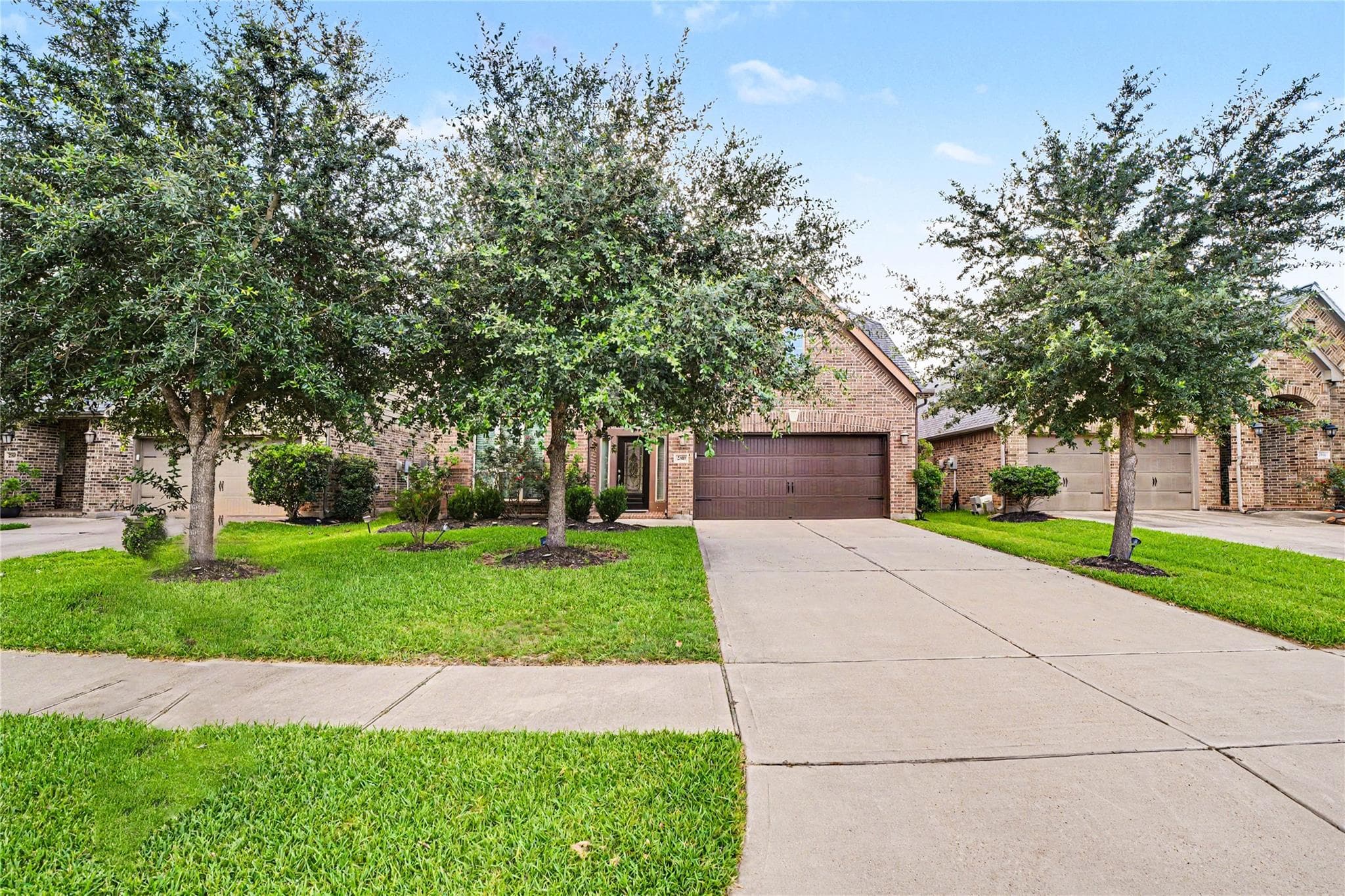 2310 Falcon Brook Dr