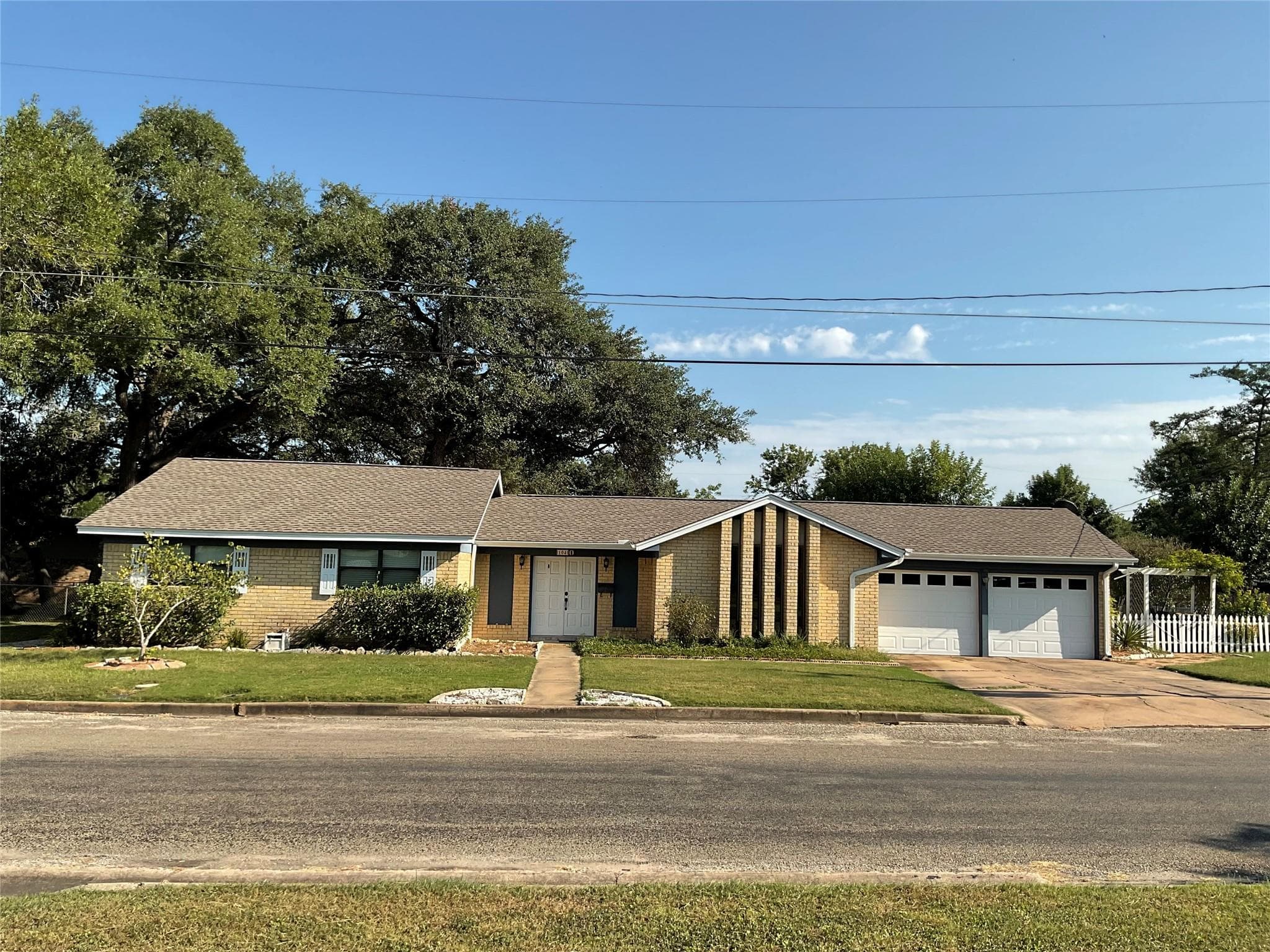 104 Hessler Dr