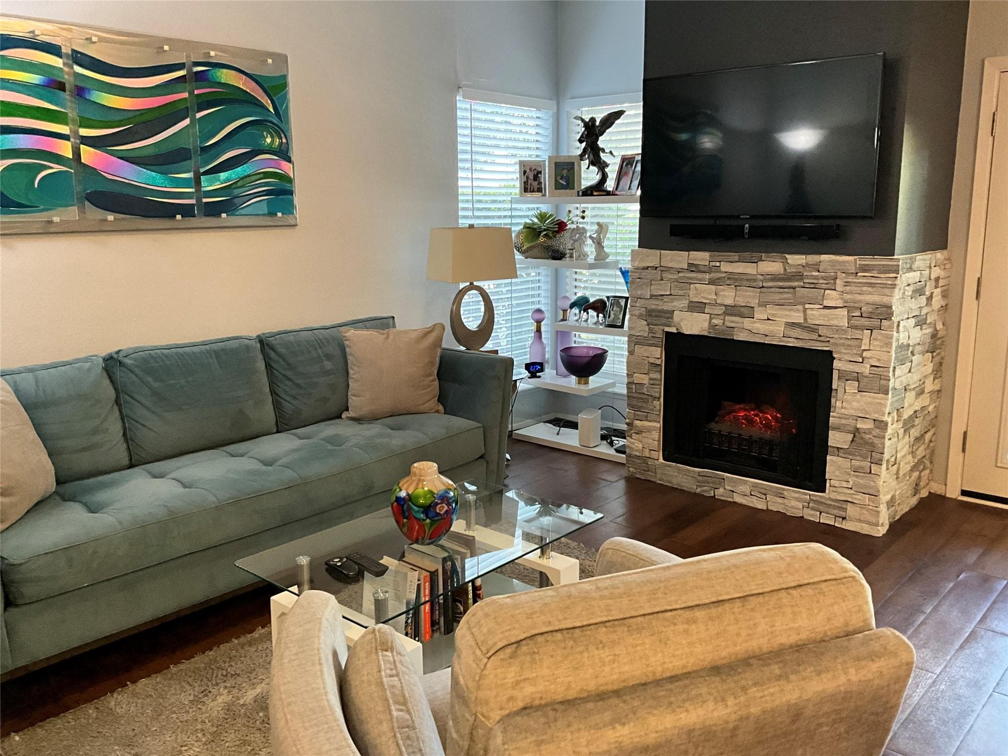 Gallery image 4
