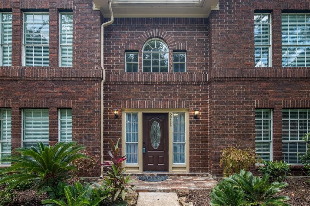 2714 Double Lake Dr