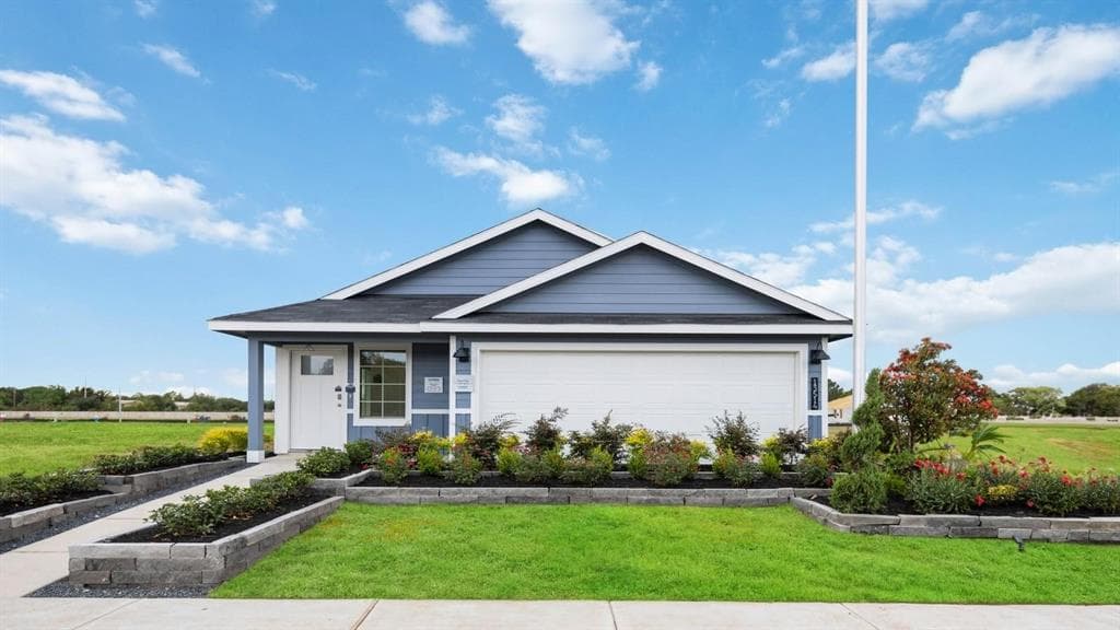 3413 Grand Legacy Ln