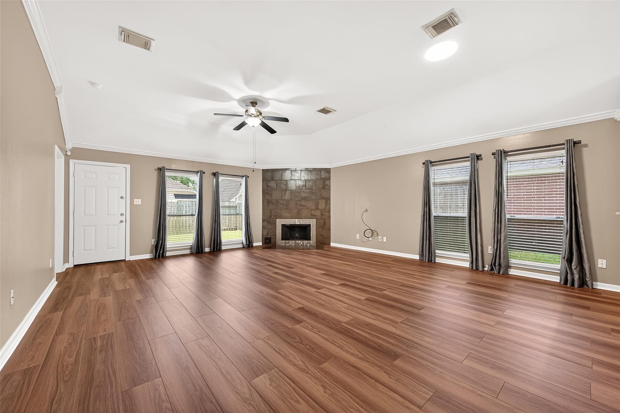 Gallery image 4