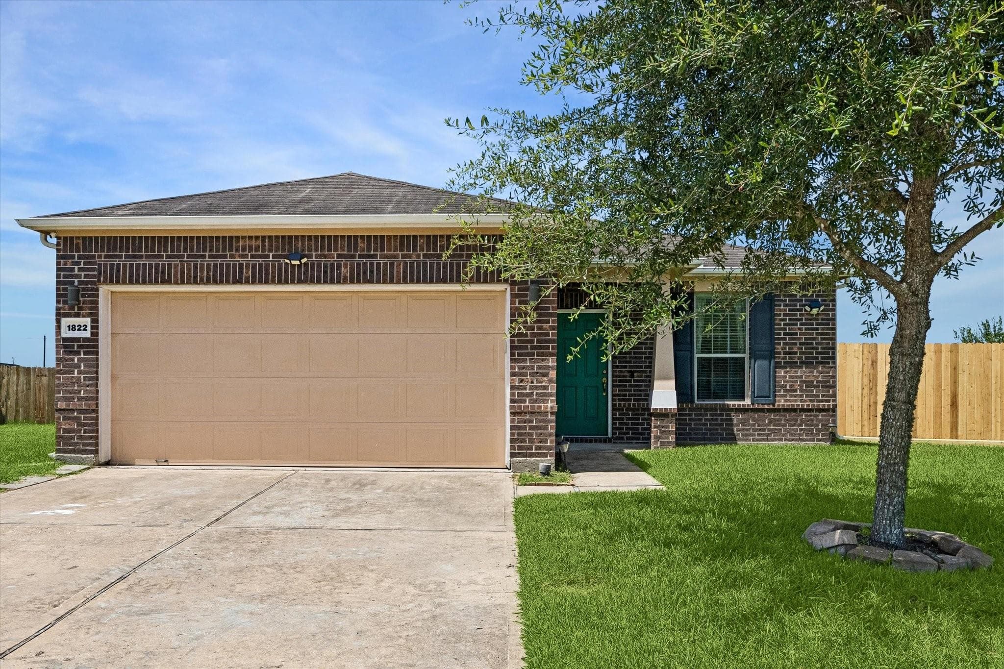 1822 Artem Ct