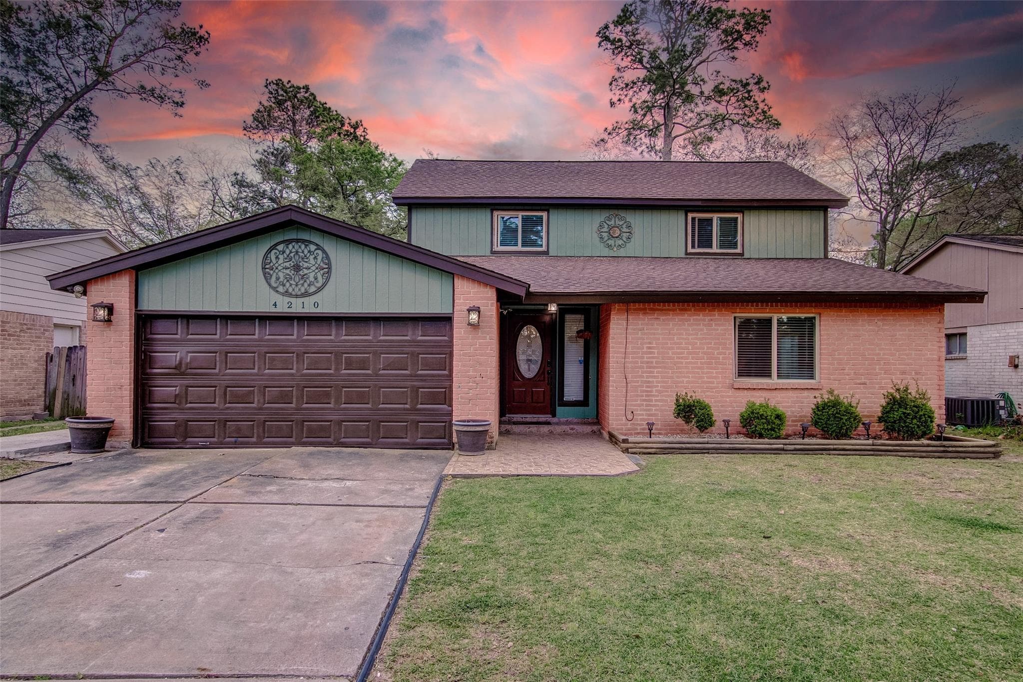 4210 Burkegate Dr