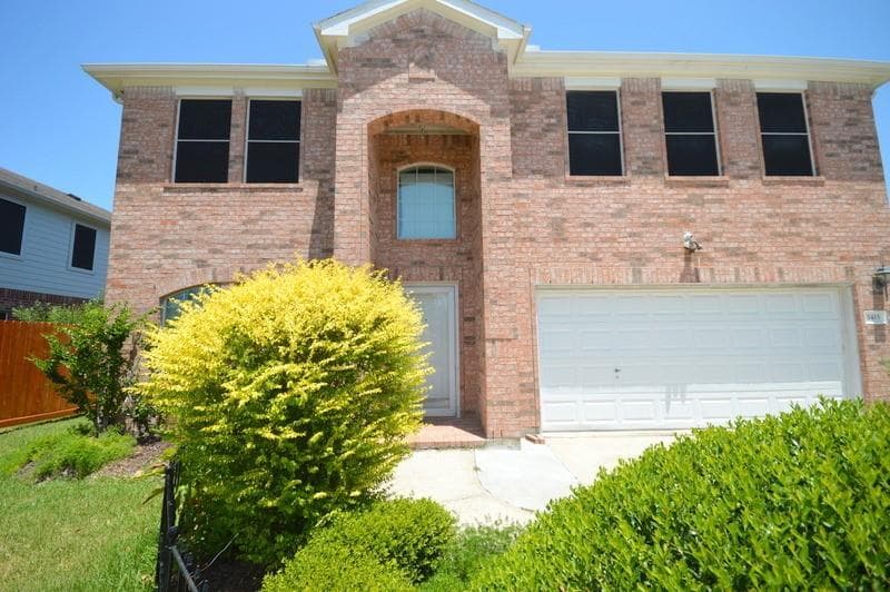 3415 Cypress Village Dr