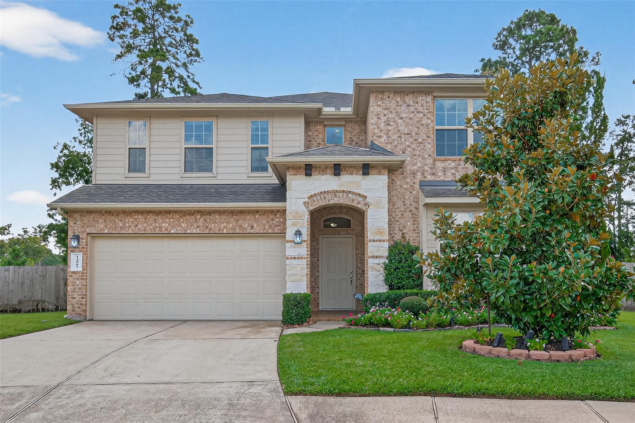 14002 Wolftrap Ln