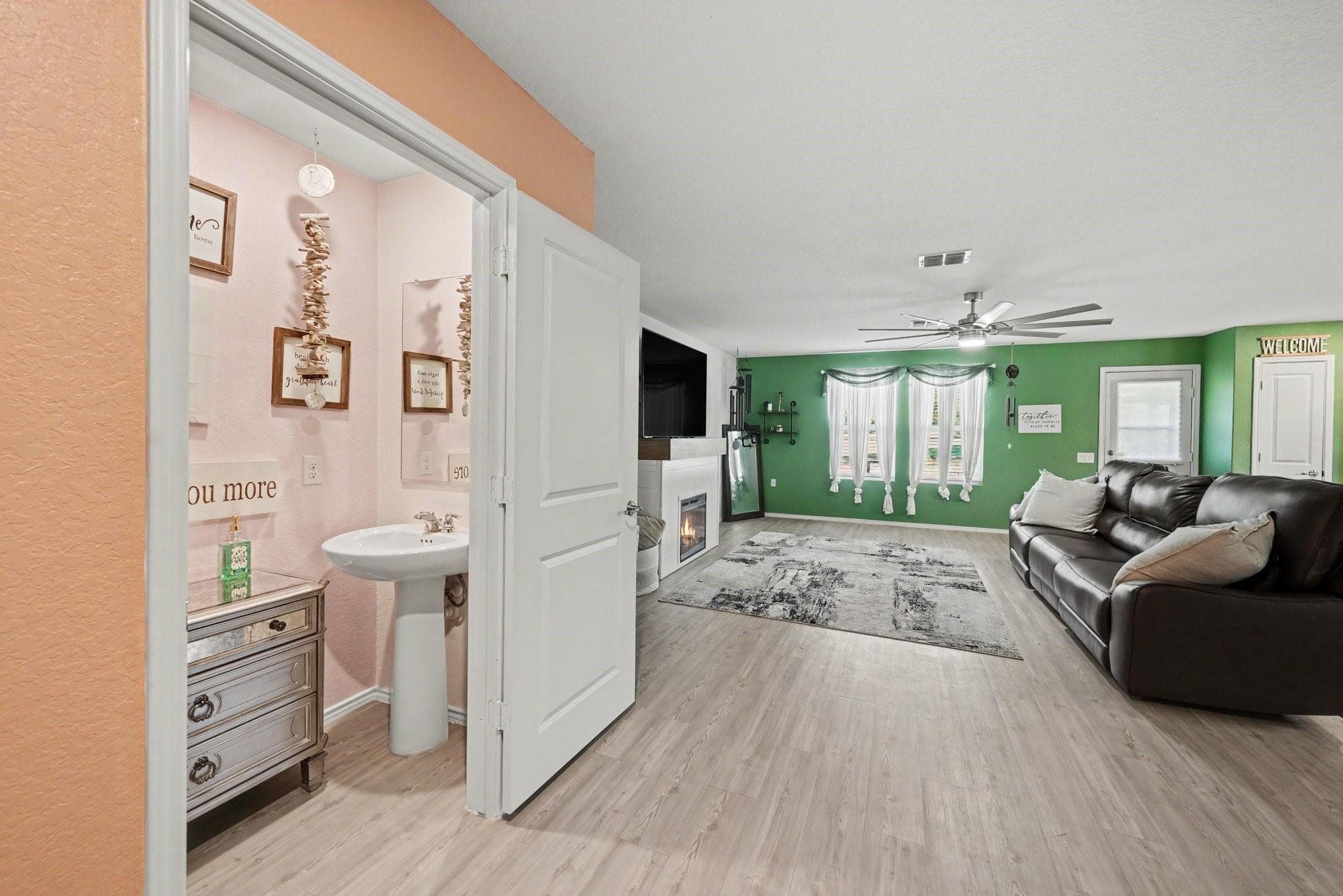 Gallery image 4