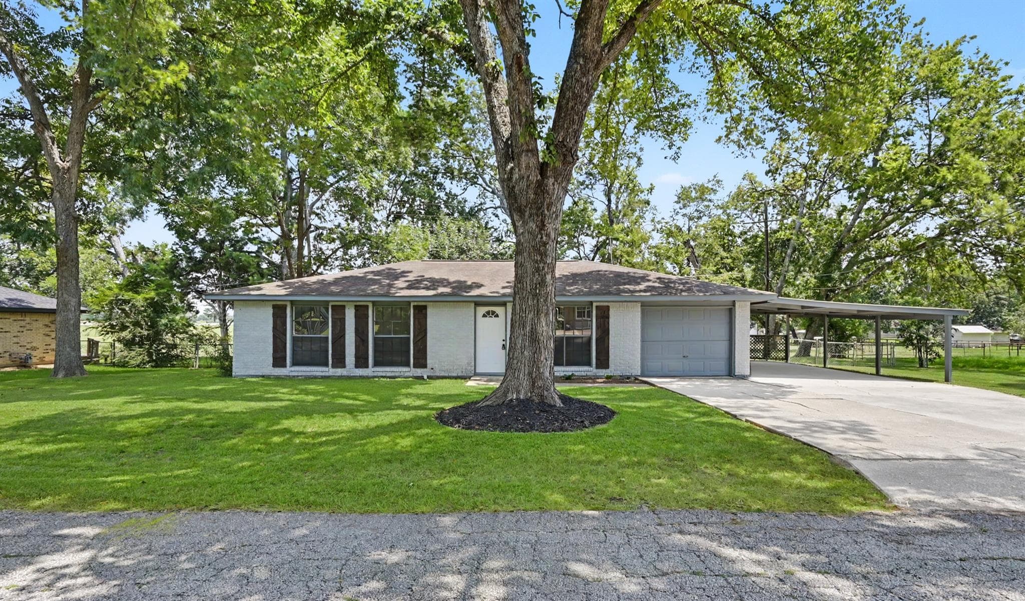 11 Hardy Hollow Dr