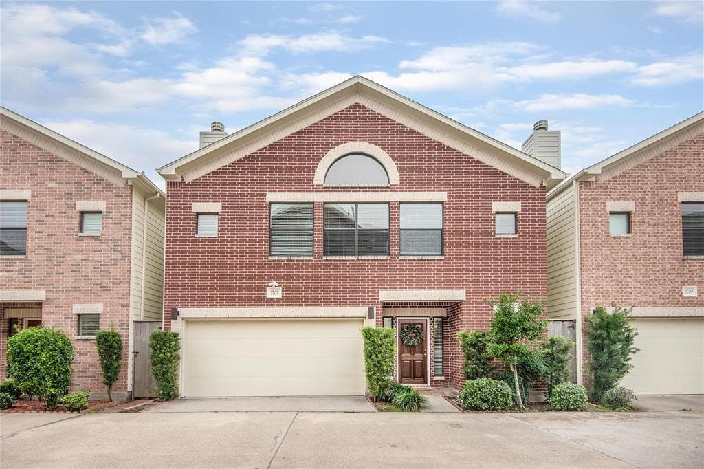 3707 Main Plaza Dr