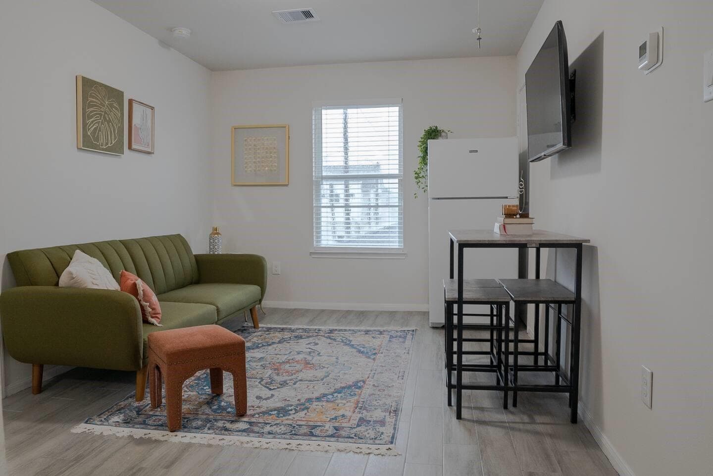 Gallery image 2
