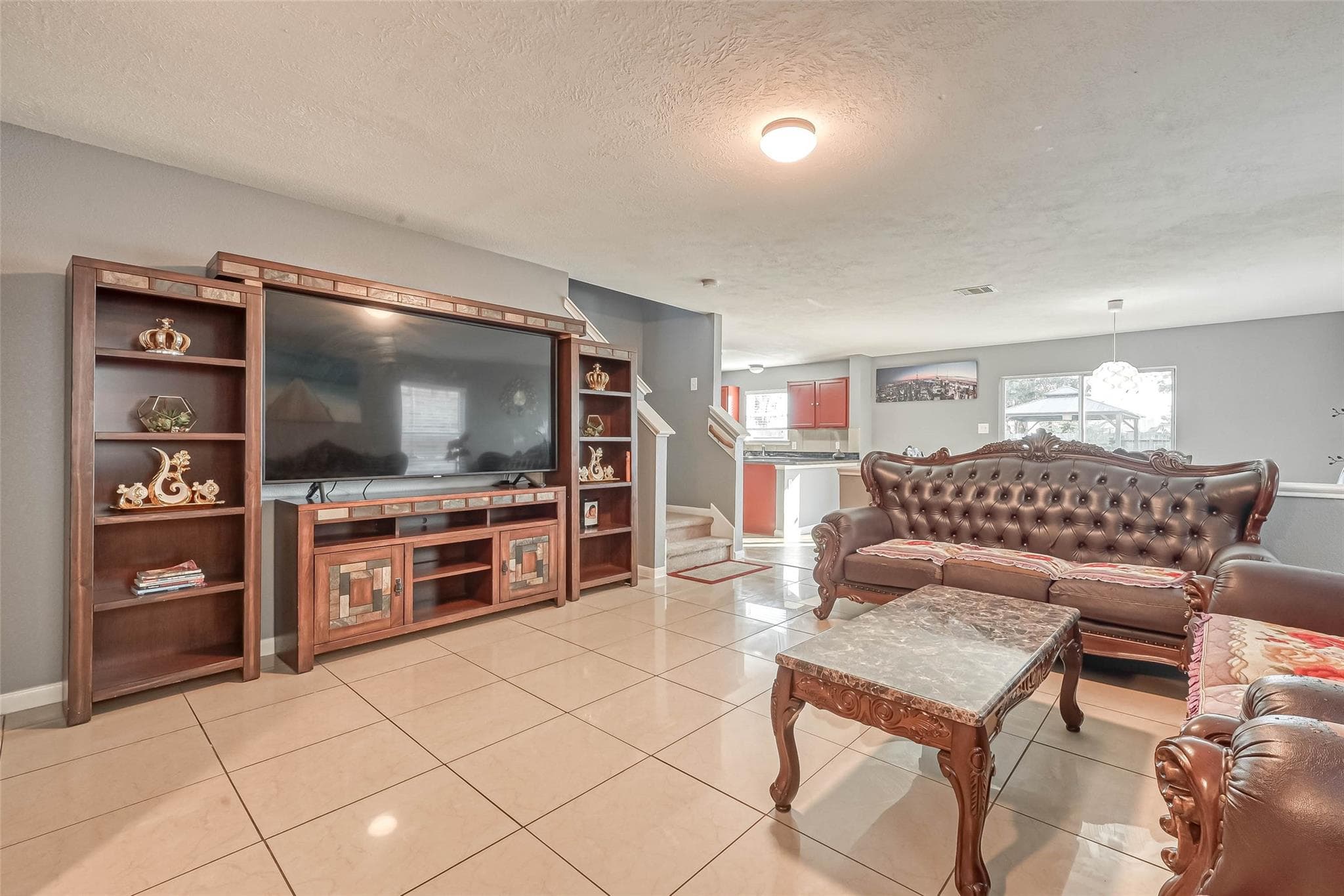 7646 Connemara Dr