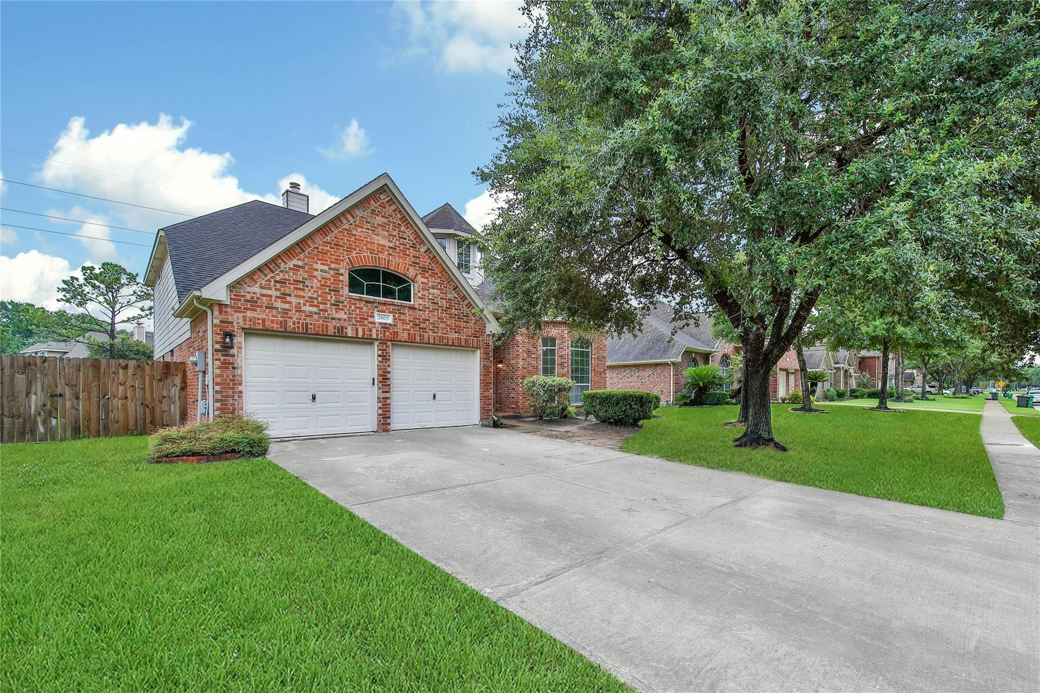 2803 Falcon Knoll Ln