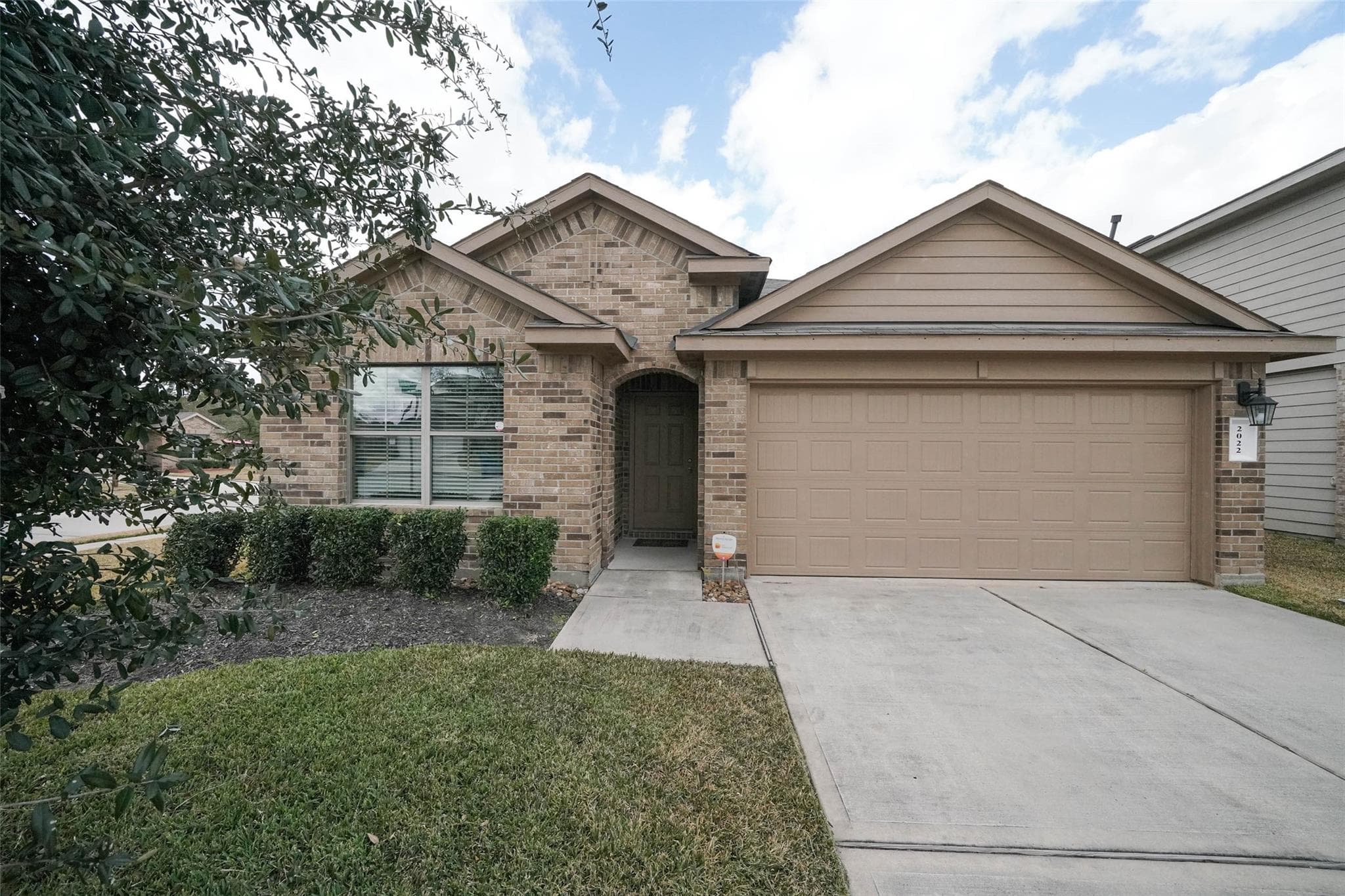 2022 Louetta Maple Dr