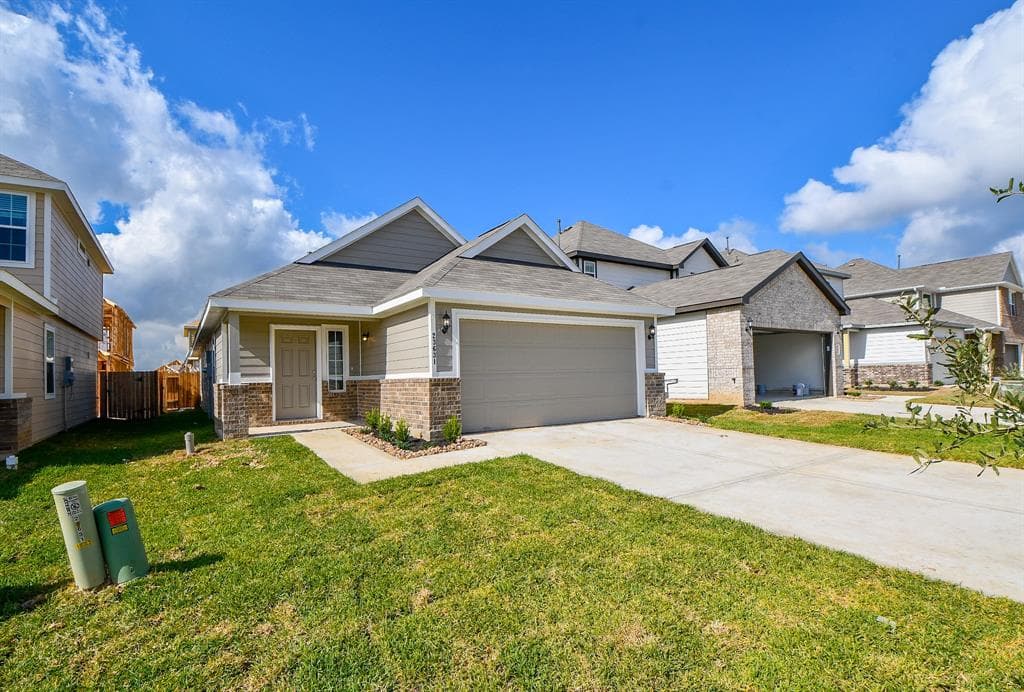 23622 Rainbow Eucalyptus Dr