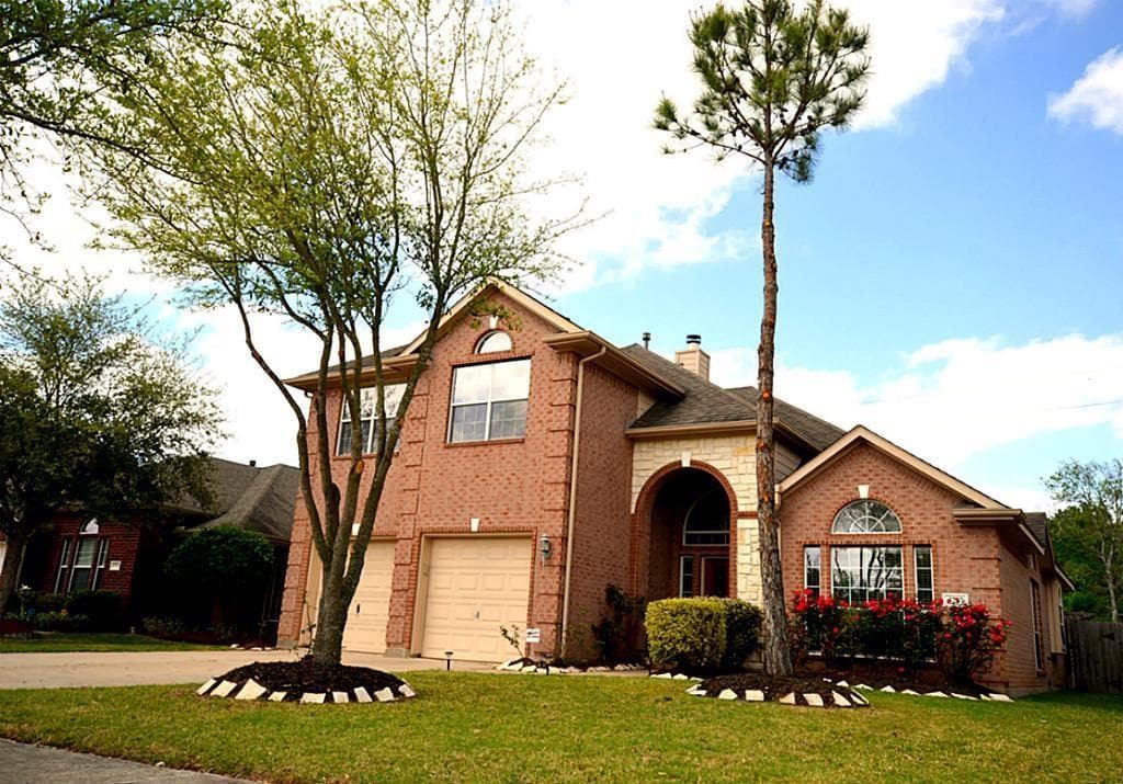 Main property image