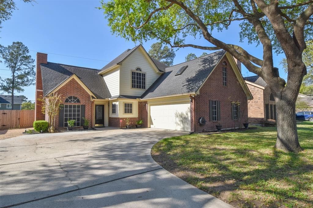 10607 Mills Cir