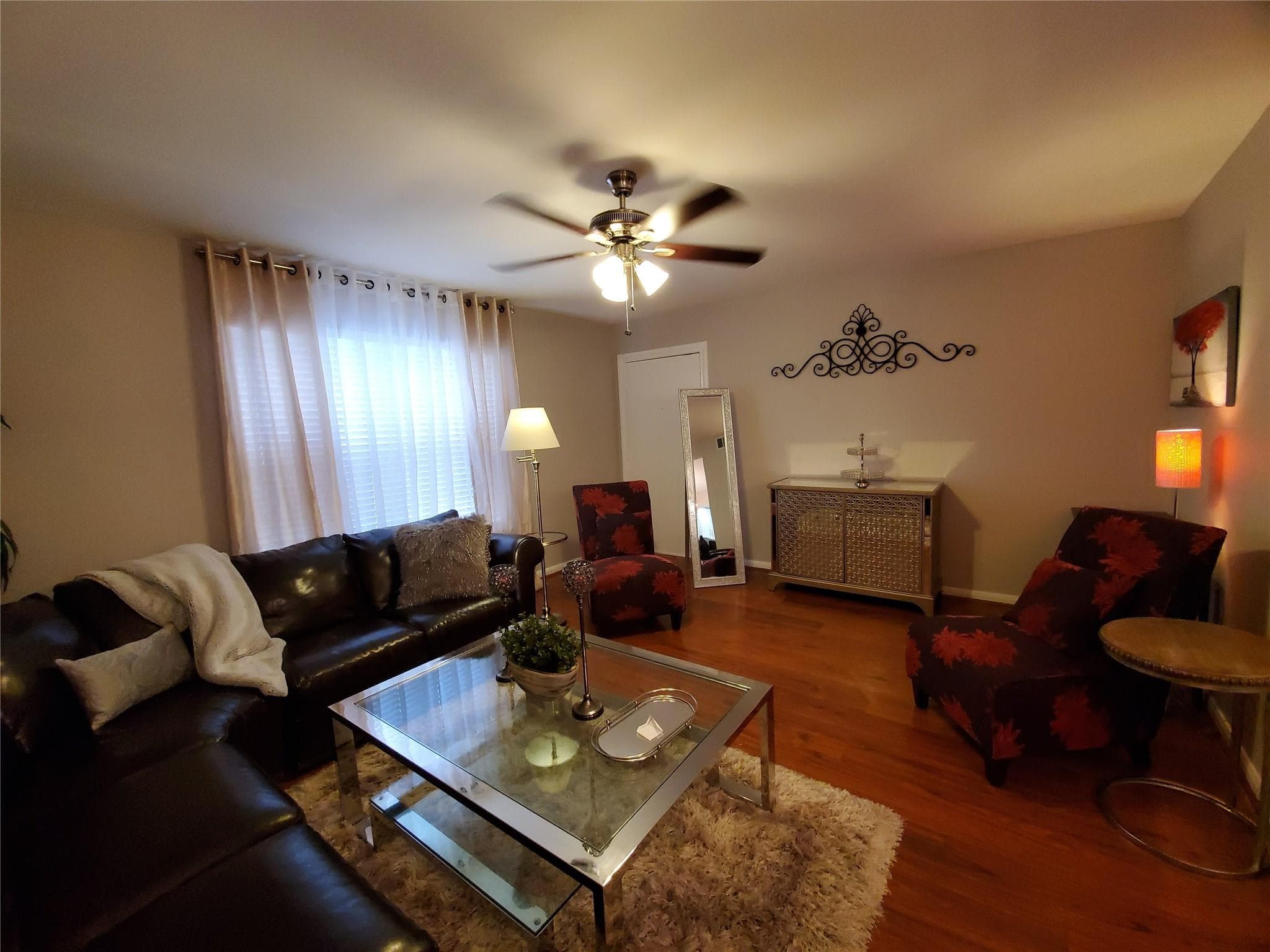 Gallery image 5