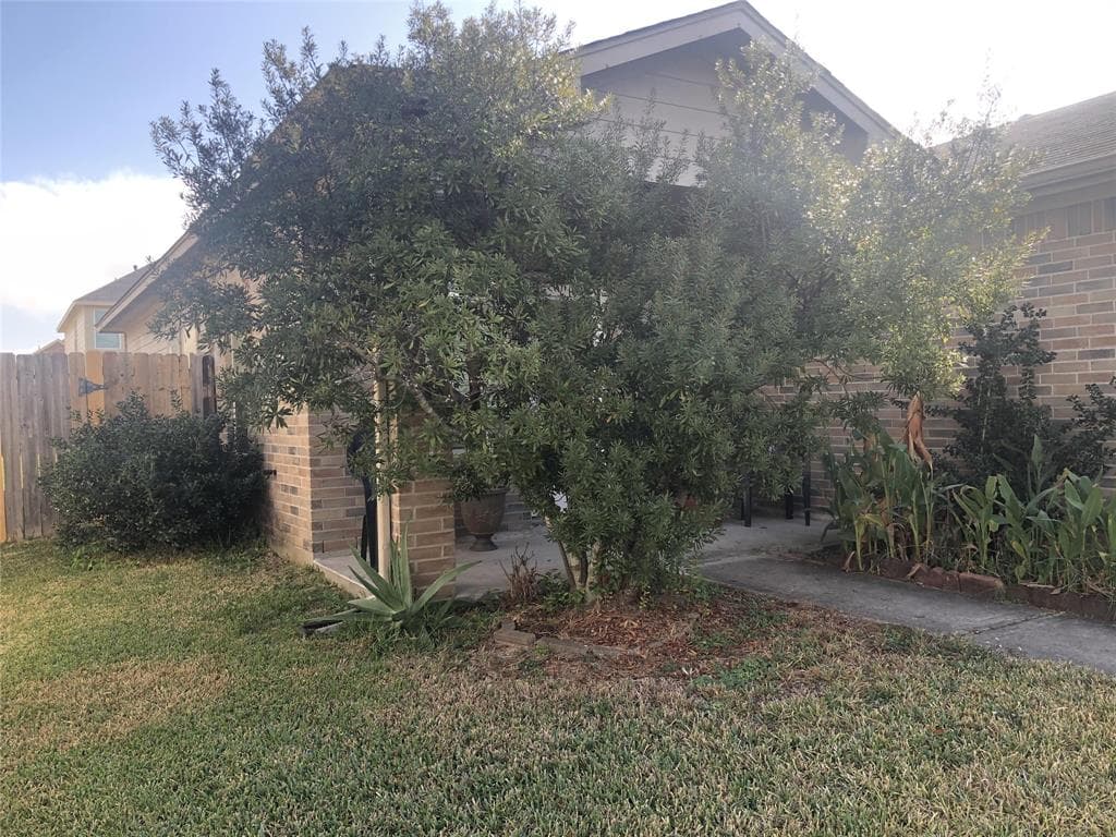 10702 Jordan Heights Dr