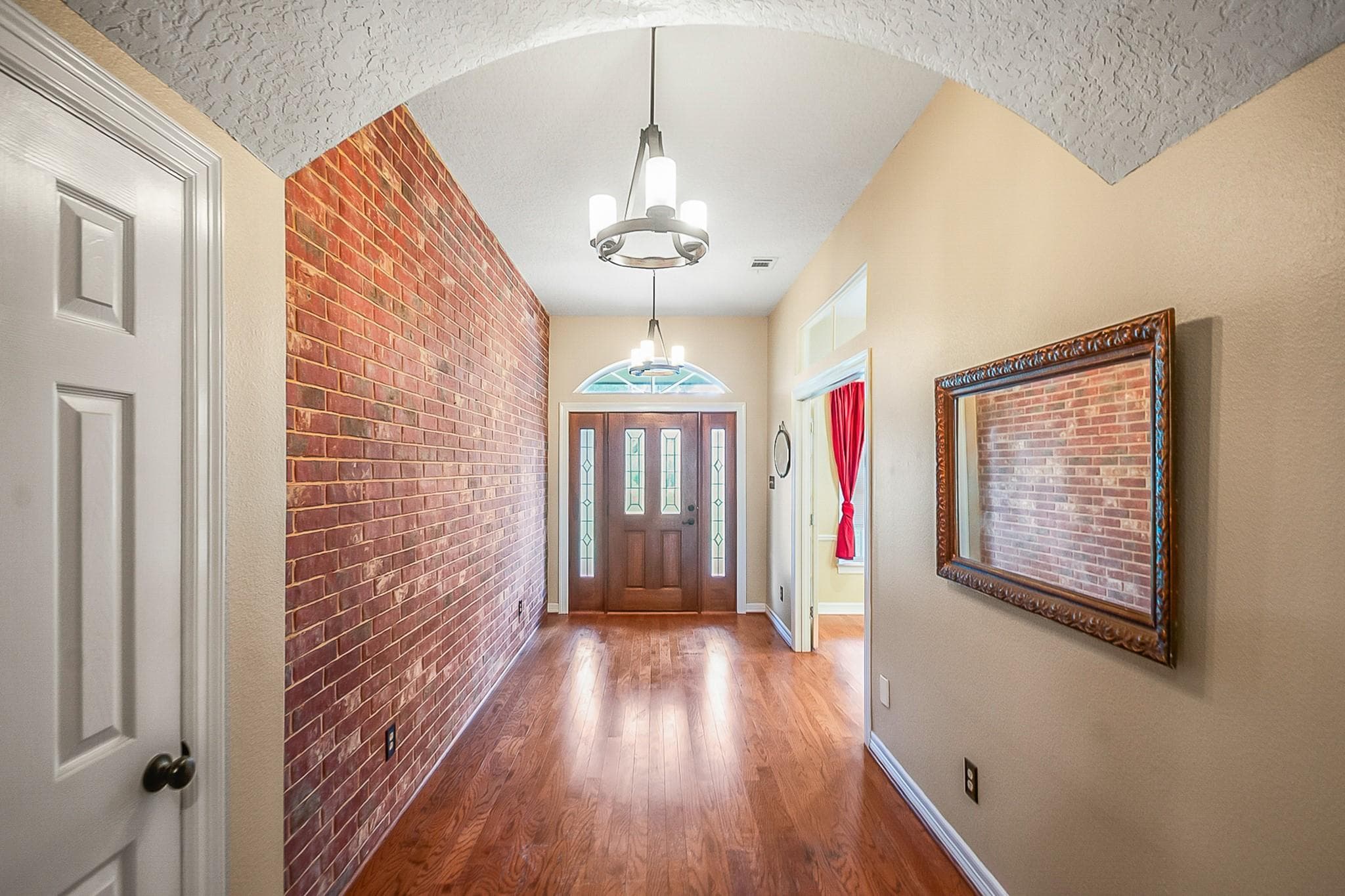Gallery image 2