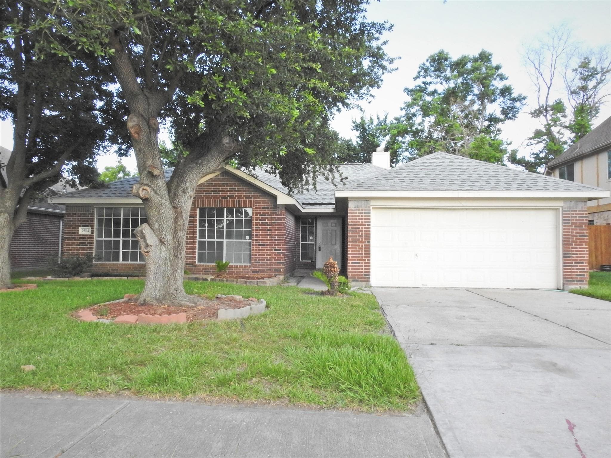 2514 Grand Canyon Dr
