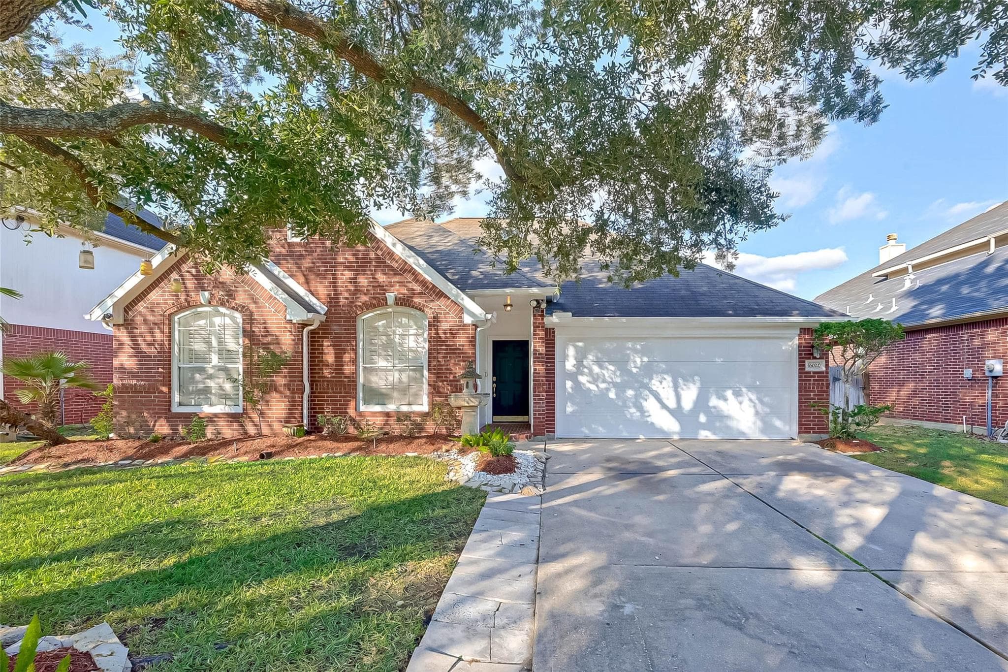 6022 Villa Hills Dr