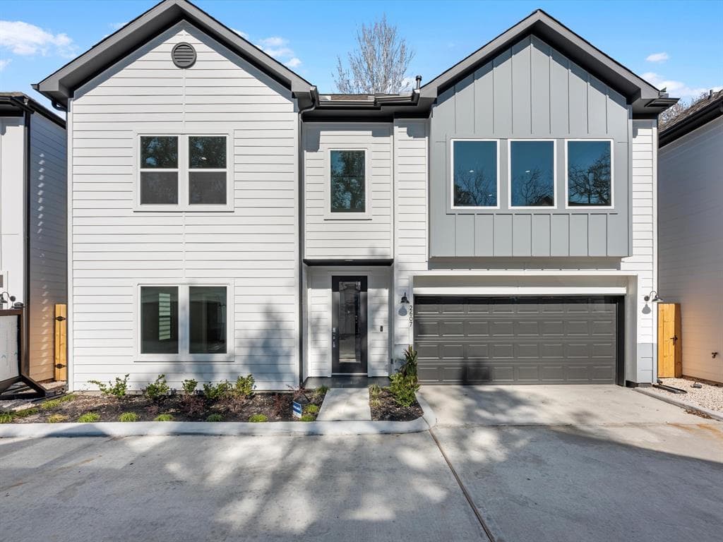 2607 Huntington Creek Ln