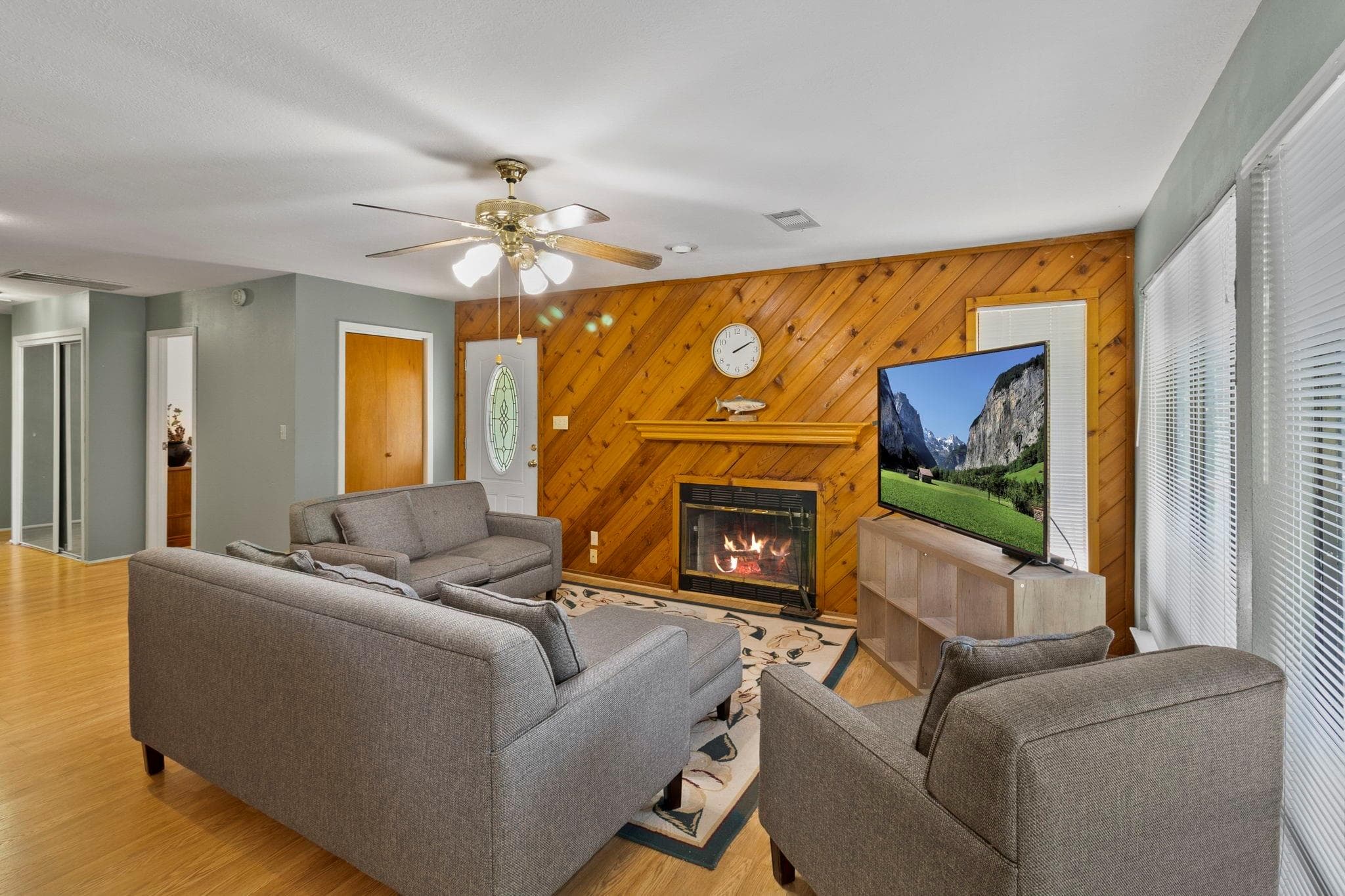 Gallery image 3