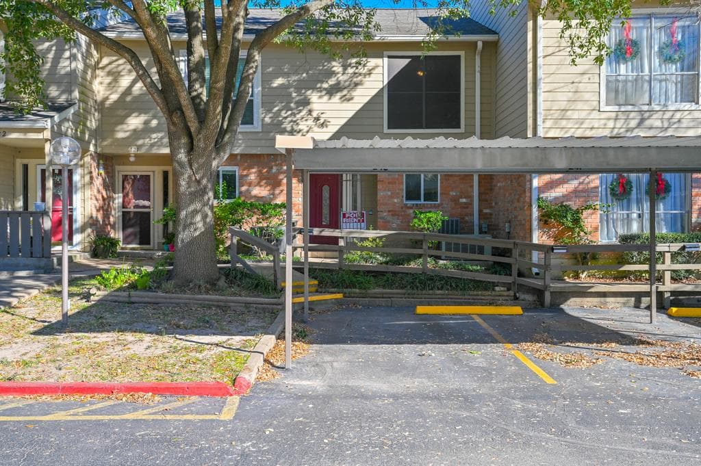 5005 Georgi Ln Apt 120