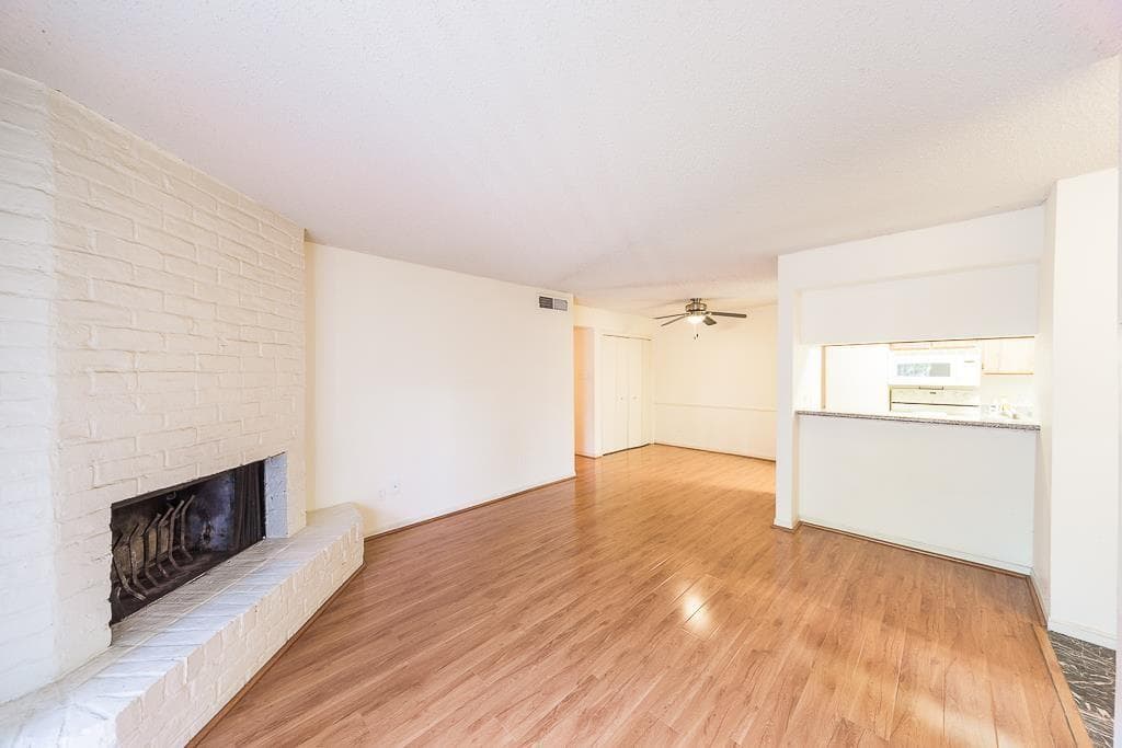 2800 Jeanetta St Apt 611