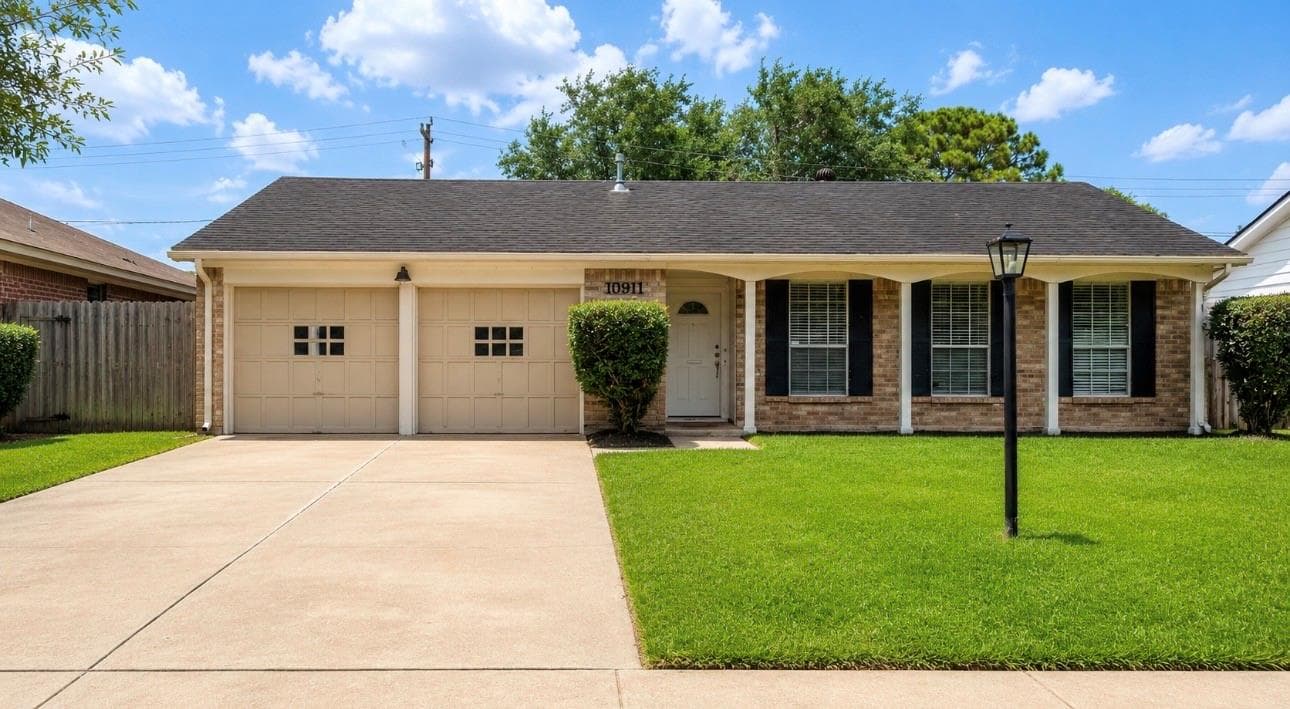 Main property image