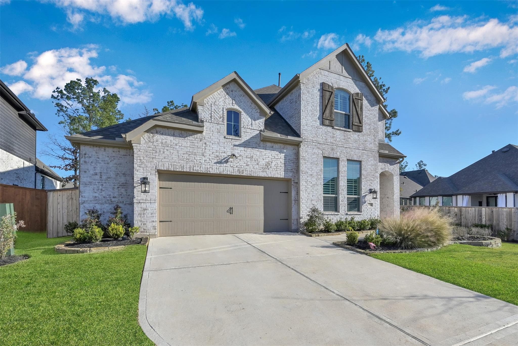 210 Promontory Ct