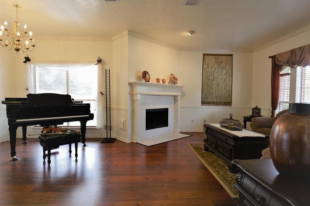 Gallery image 3