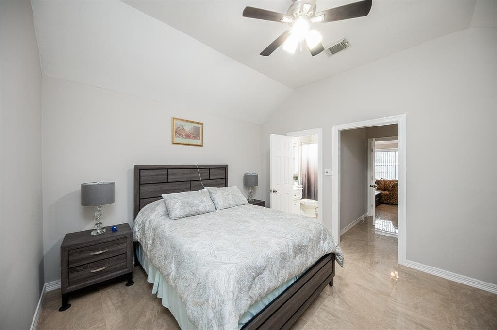 4902 Glen Heather Ct