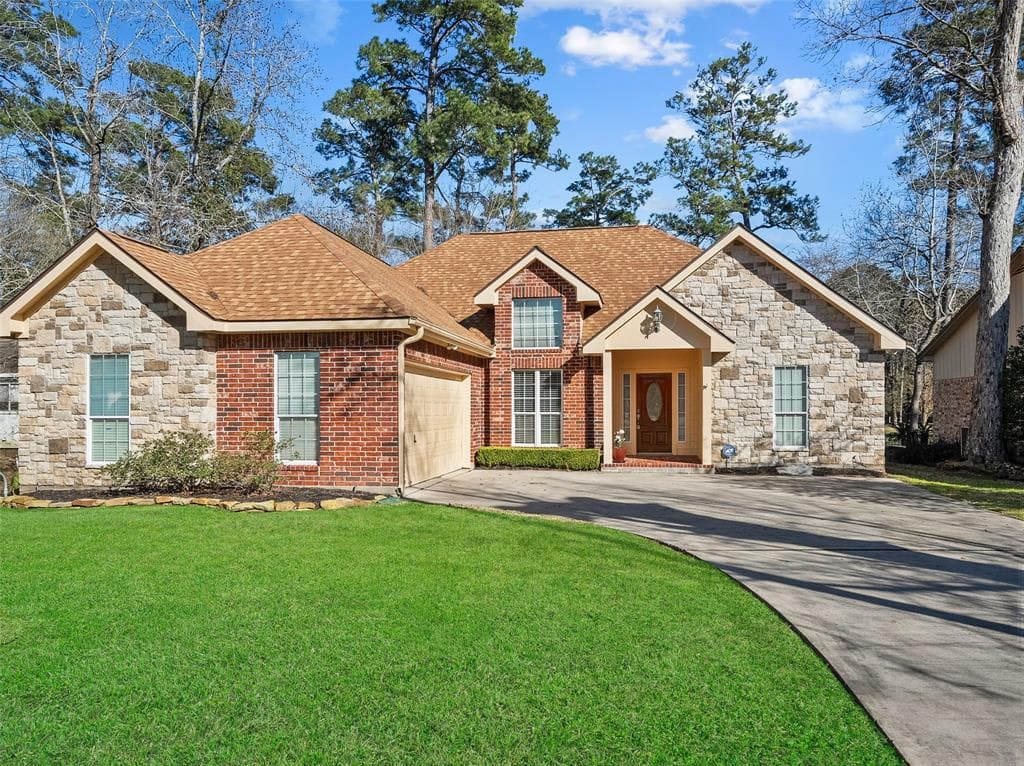 345 Rolling Hills Dr