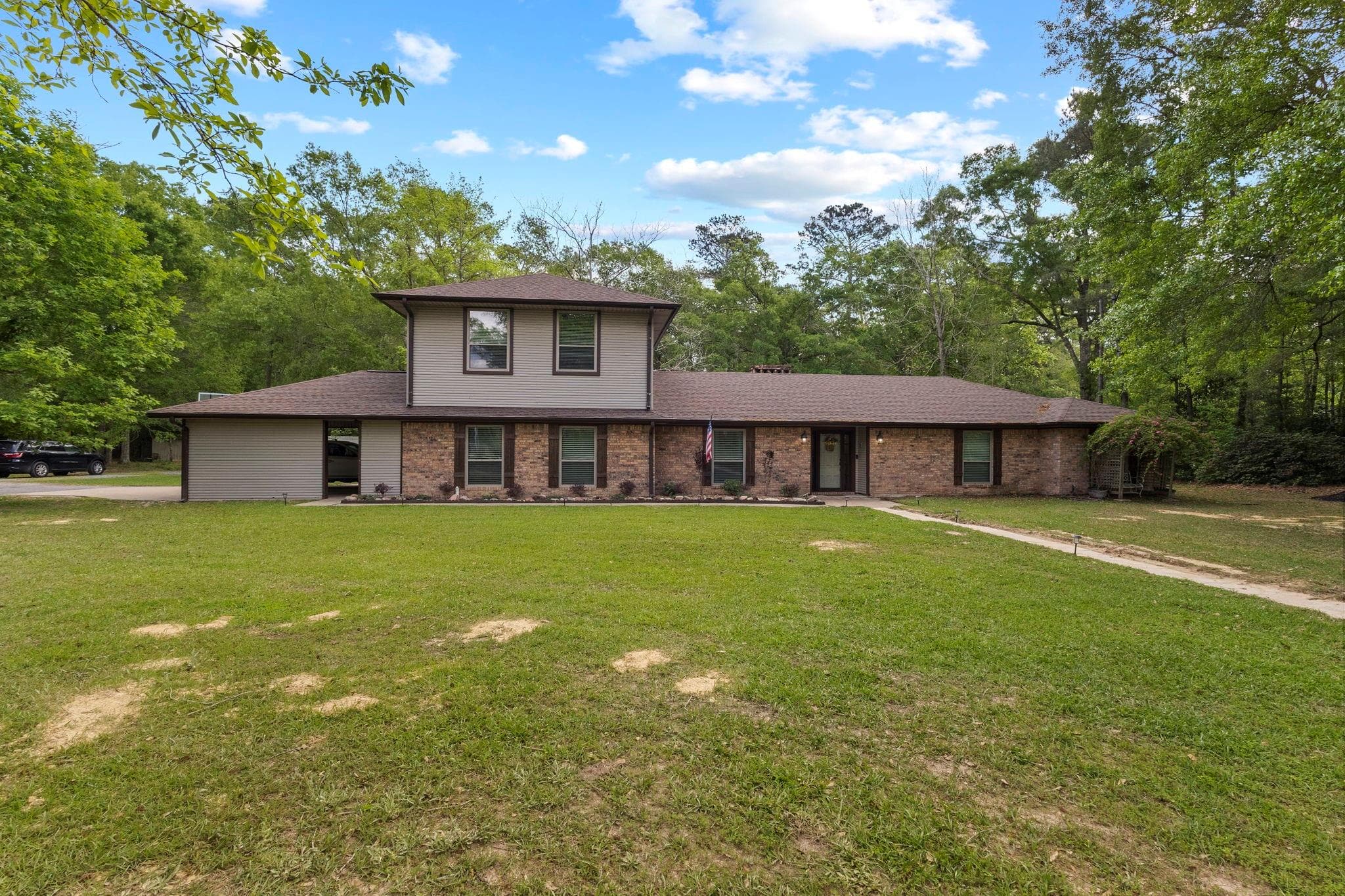 105 Jena Ln