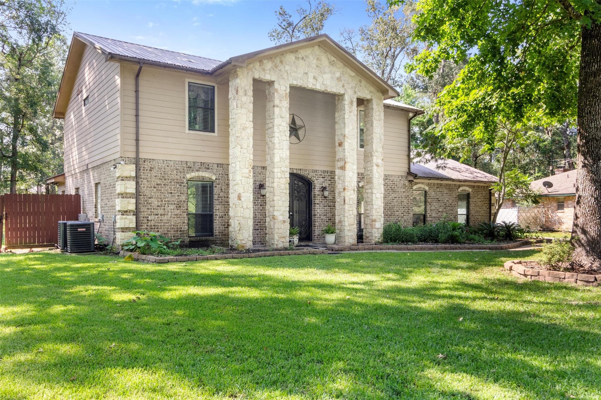 254 Chariot Ln