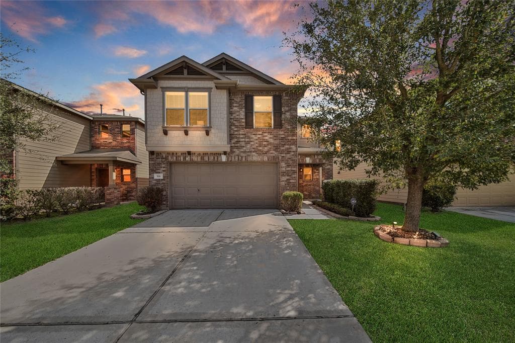 814 Sandford Lodge Dr