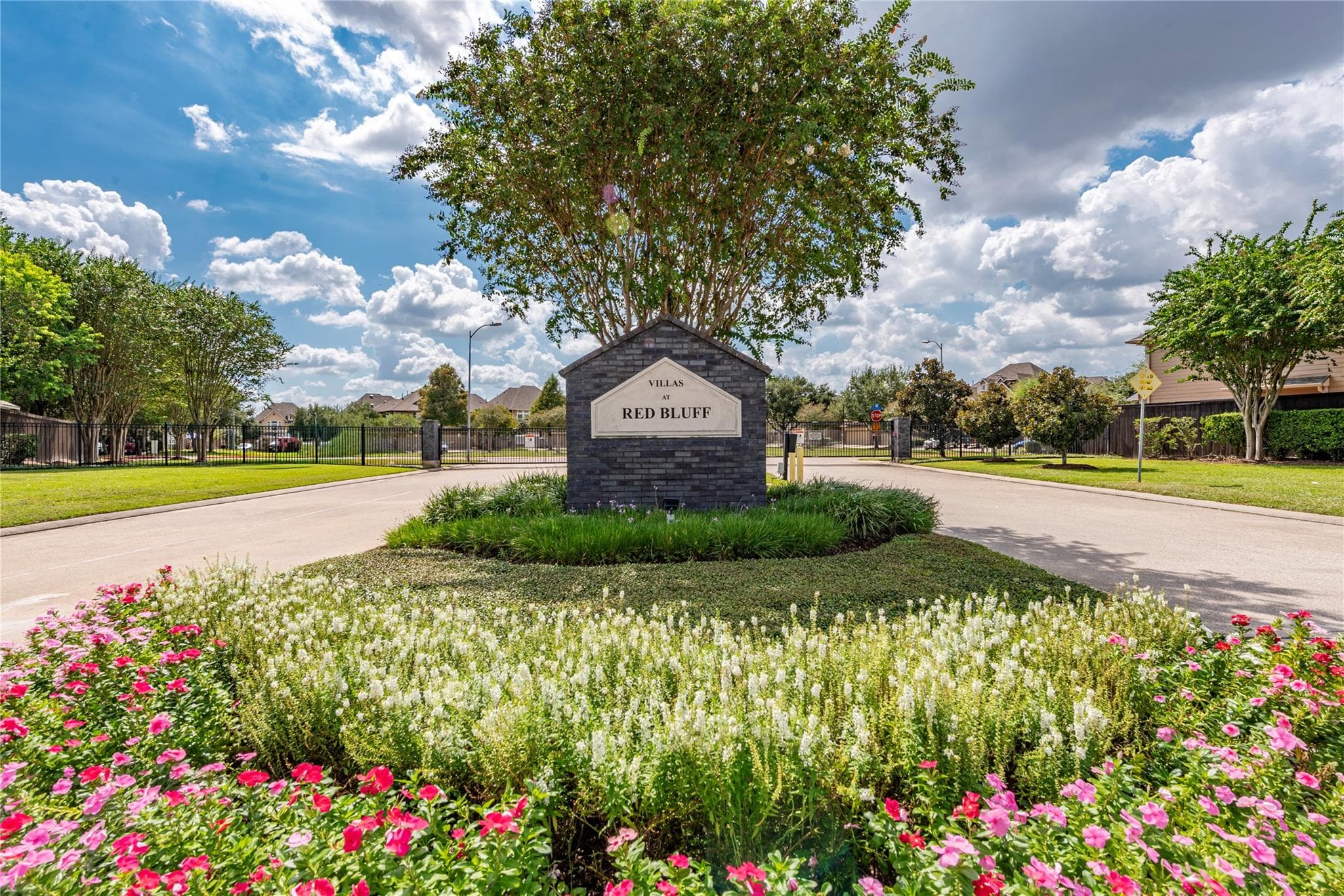 Main property image