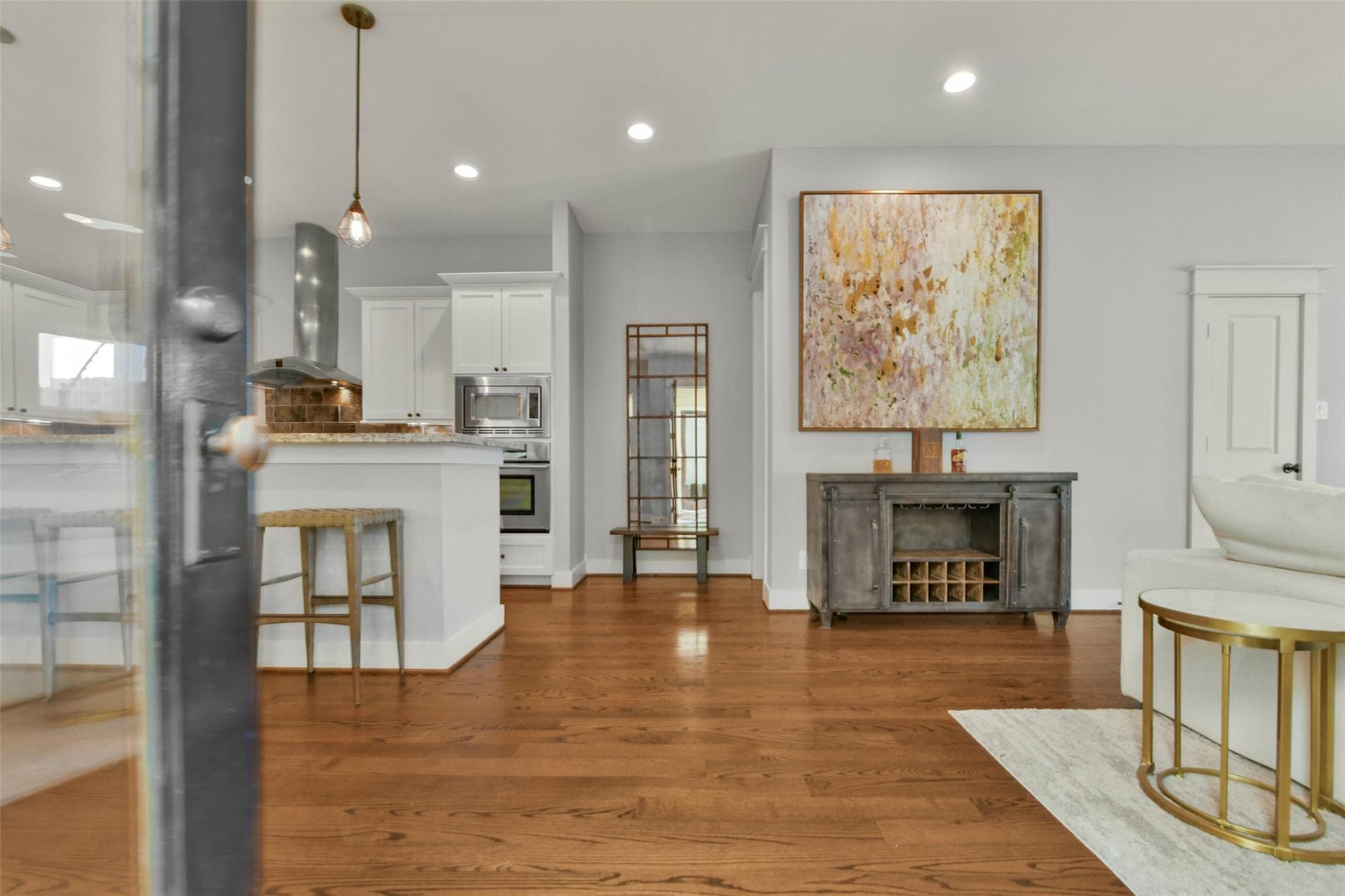 Gallery image 4