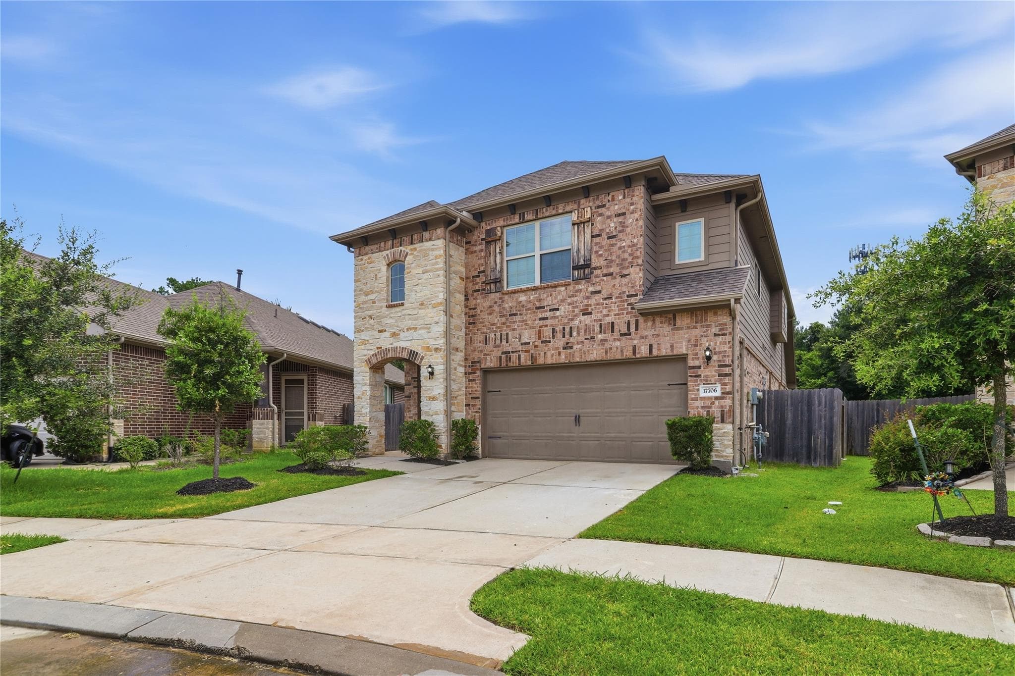17706 White Lightning Way