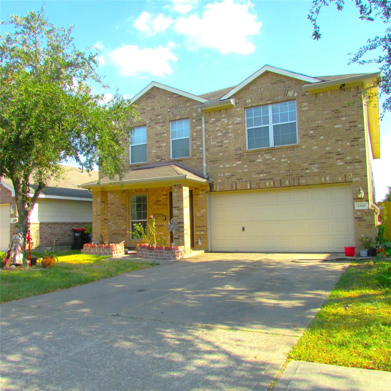 1518 Stone Bluff Dr