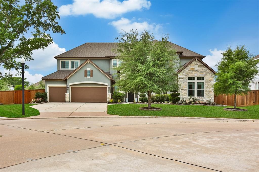 11203 Chestnut River Ln