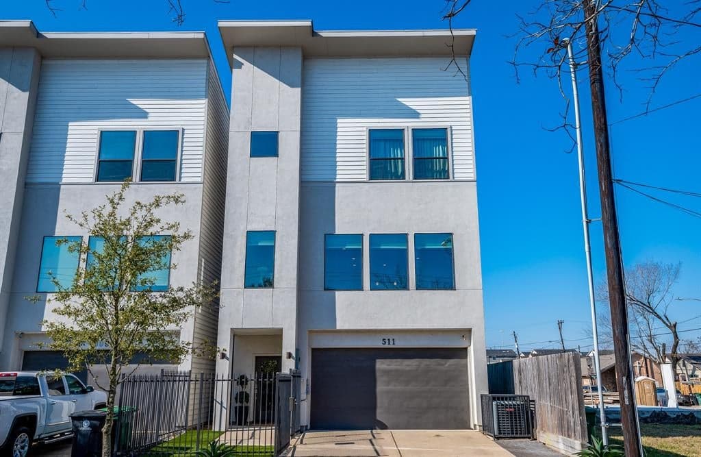 511 Gregg St